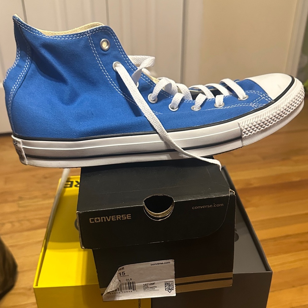 Converse Classic Blue High-Tops